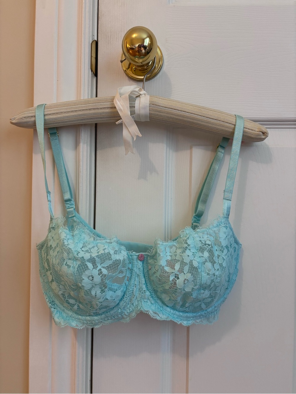 Victoria's Secret NWT Dream Angels Unlined Push-Up Lace Underwire Bra 32F/32DDD